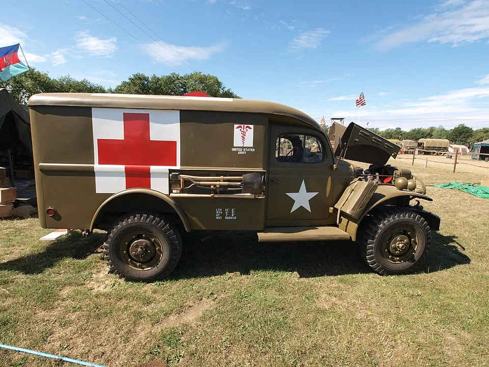 Ambulance Dodge WC 54 de 1943