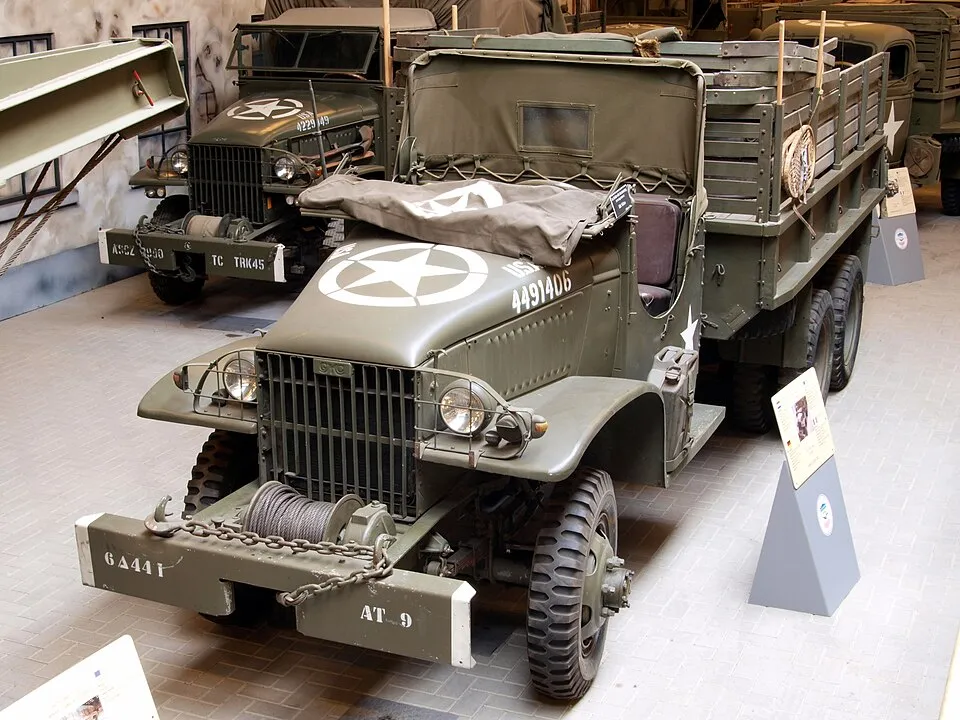 GMC CCKW 353 plateau avec treuil
