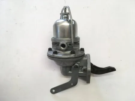 POMPE ESSENCE JEEP