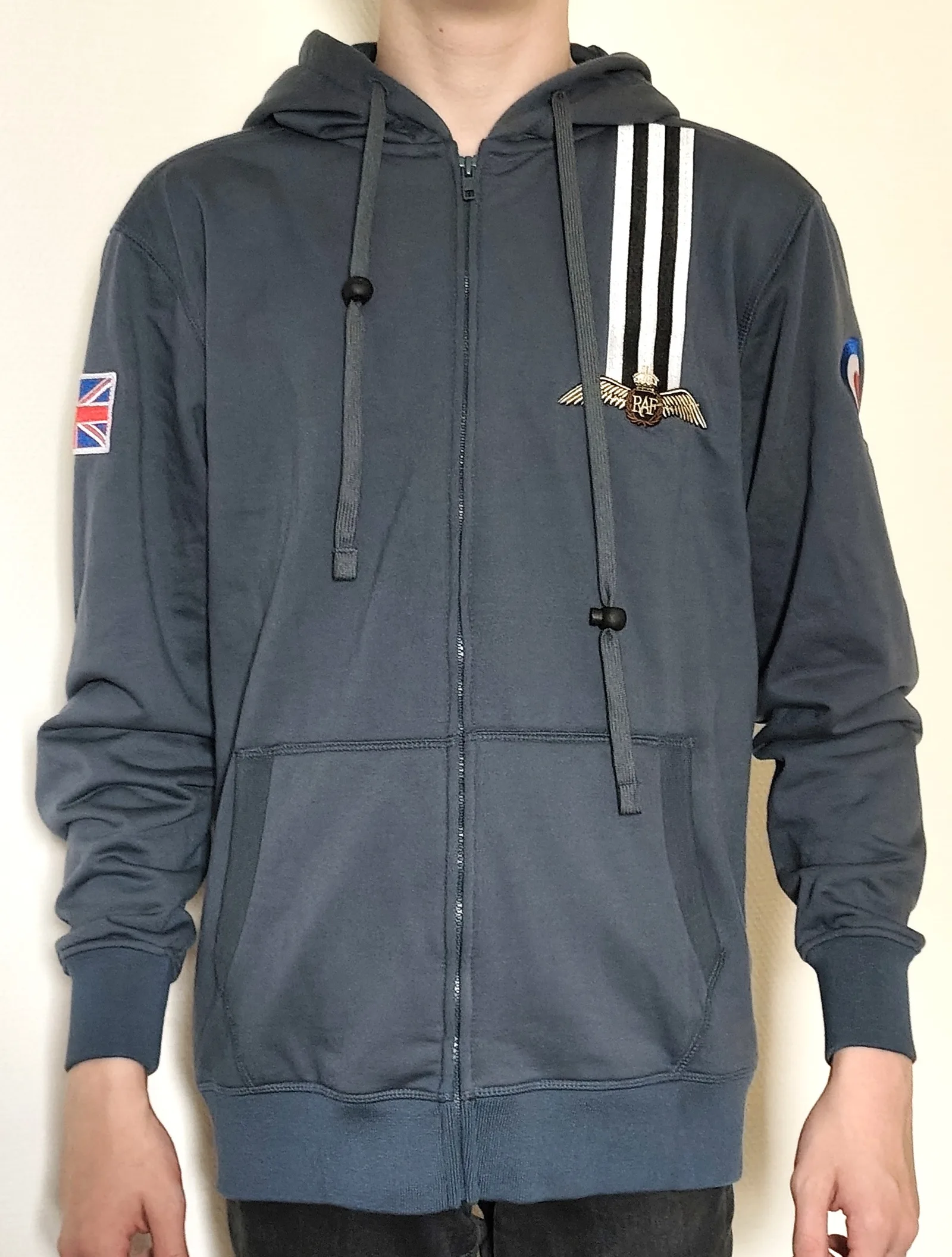SWEAT A CAPUCHE RAF SPITFIRE