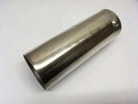 TUBE REMPLISSAGE ESSENCE / RESERVOIR JEEP