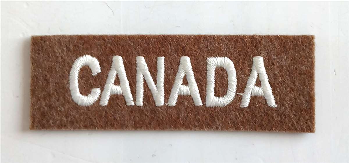 TITRE D'EPAULE CANADA